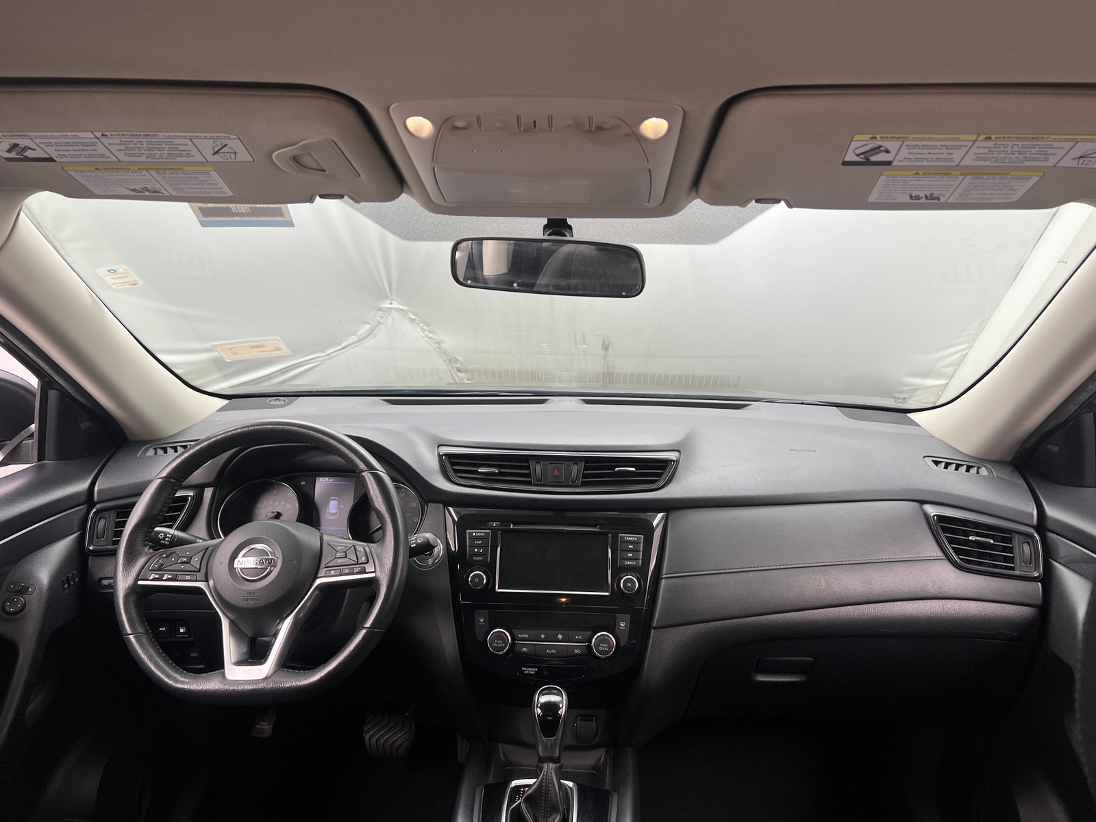 Thumbnail: 2018 Nissan Rogue - 3