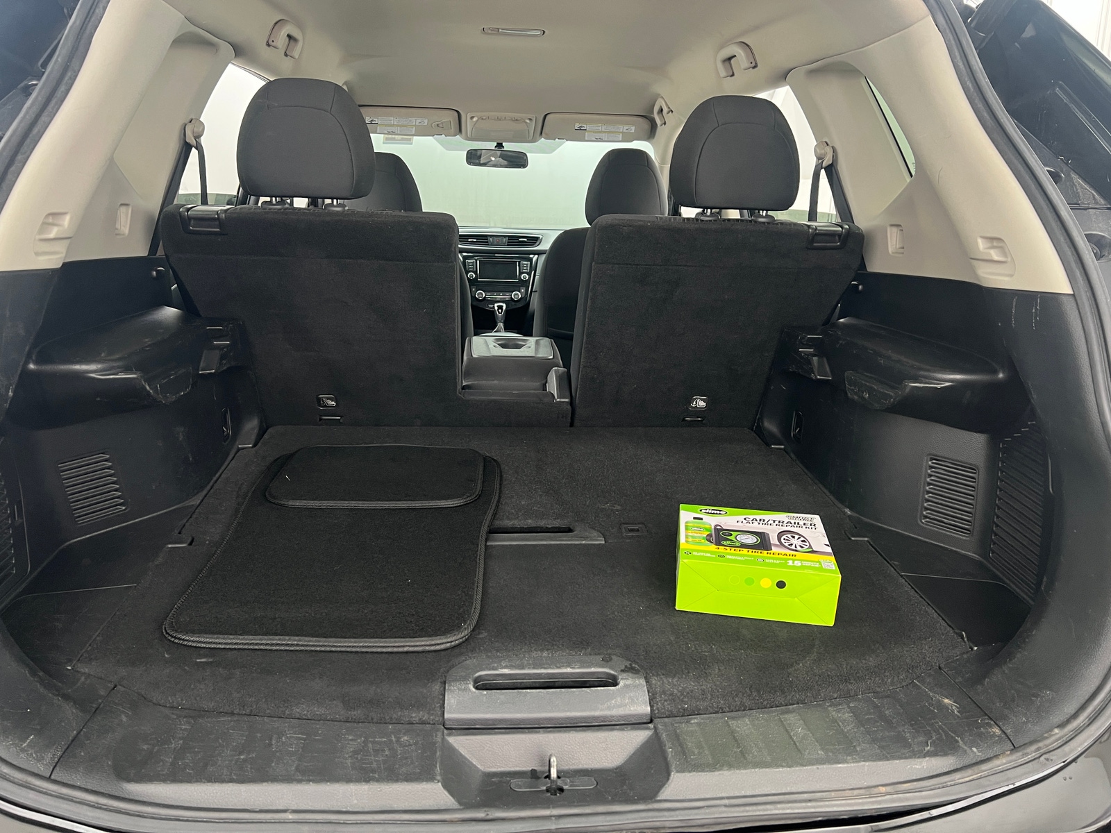 Thumbnail: 2018 Nissan Rogue - 7