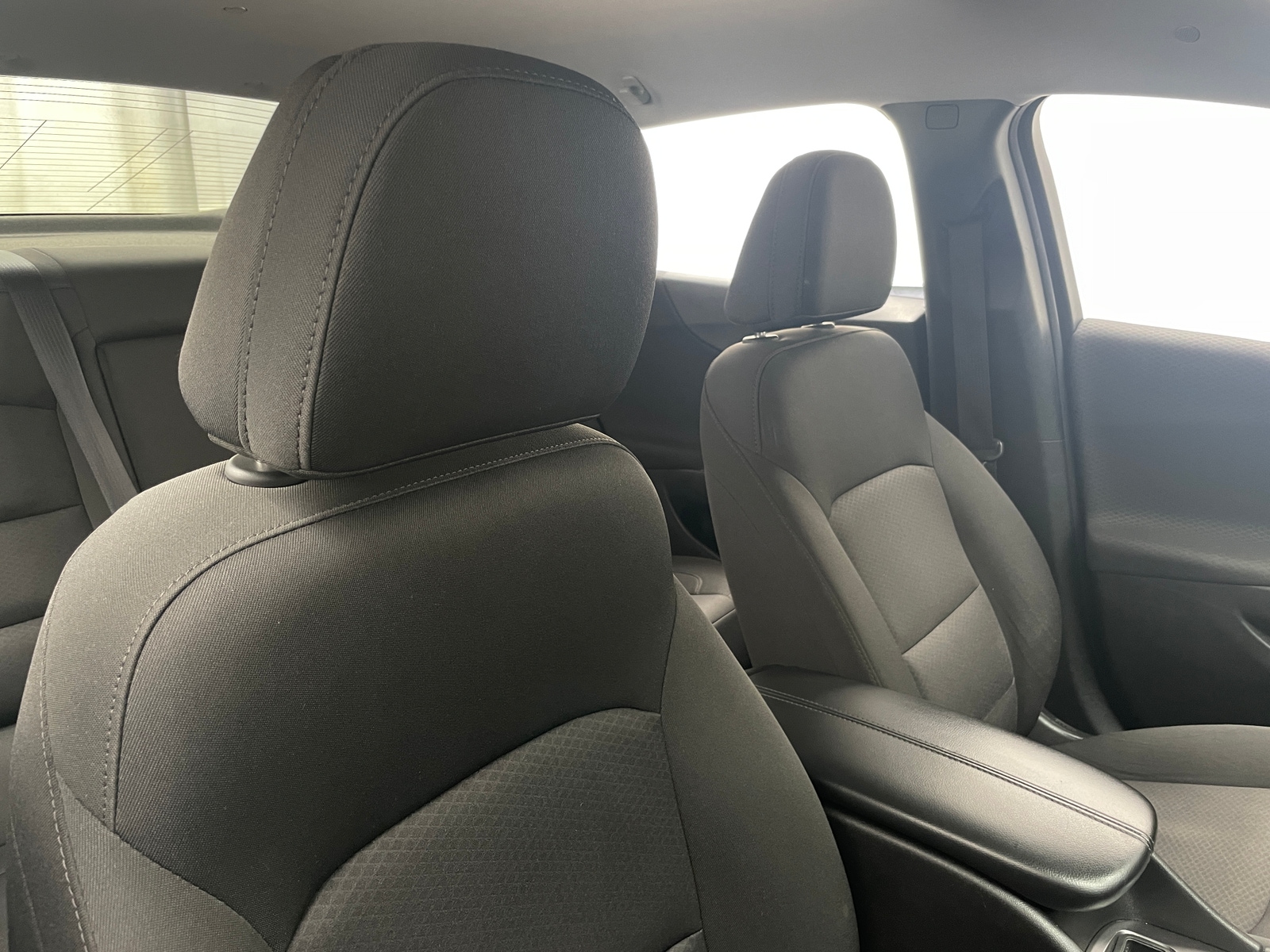 Thumbnail: 2018 Chevrolet Malibu - 2