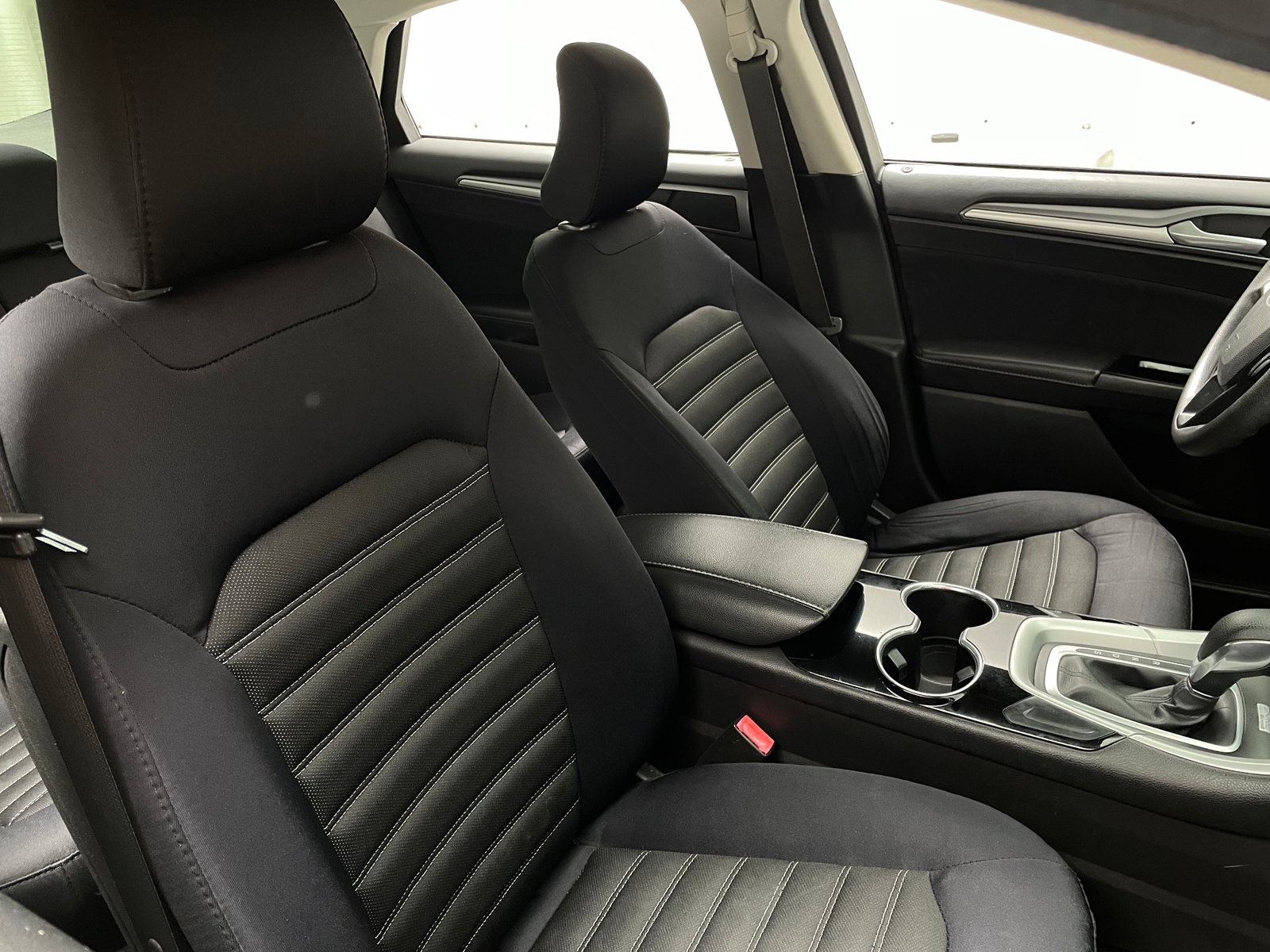 Thumbnail: 2015 Ford Fusion - 2