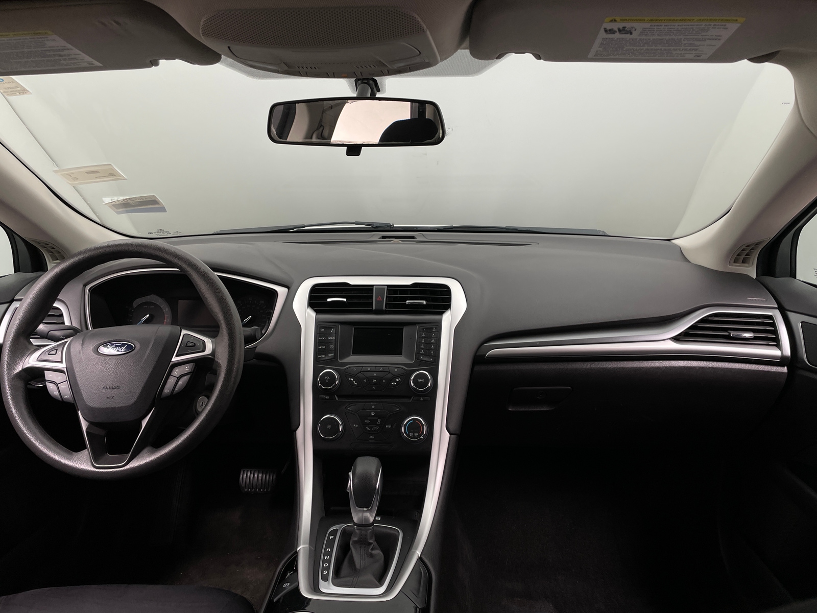 Thumbnail: 2015 Ford Fusion - 3