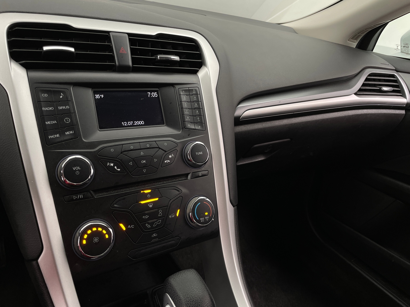 Thumbnail: 2015 Ford Fusion - 4