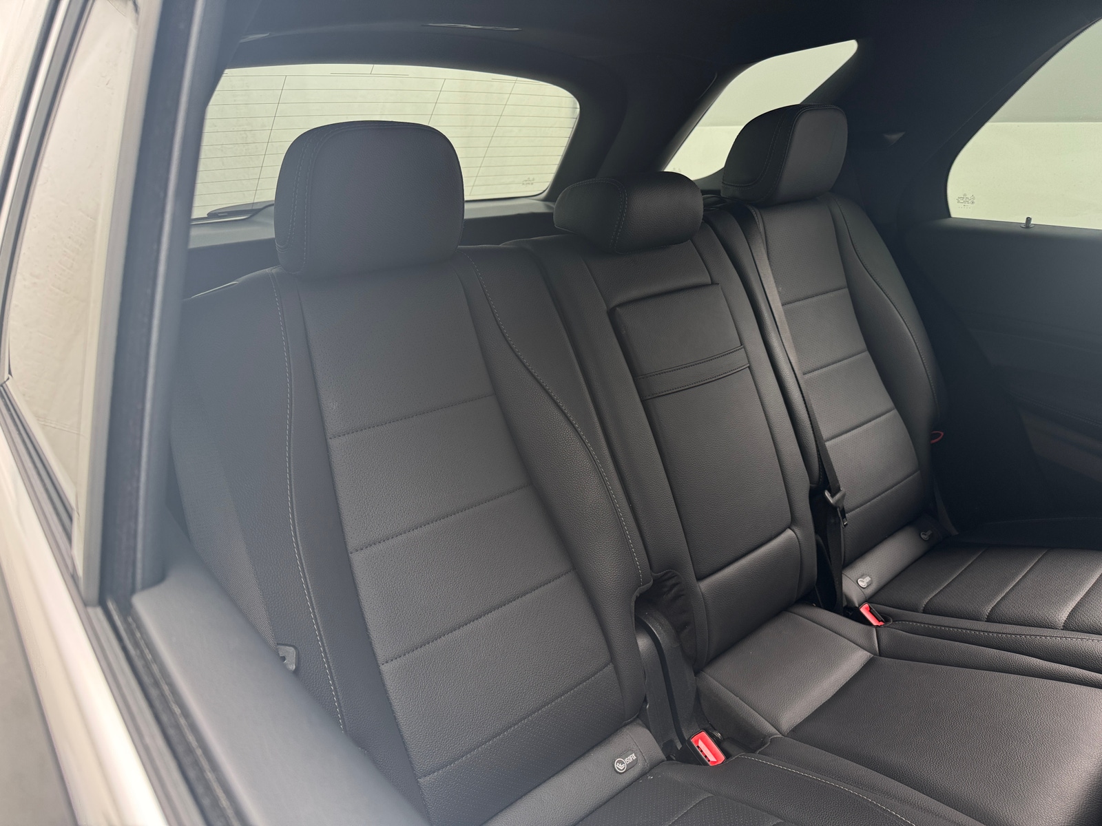 Thumbnail: 2025 Mercedes-Benz GLE - 5