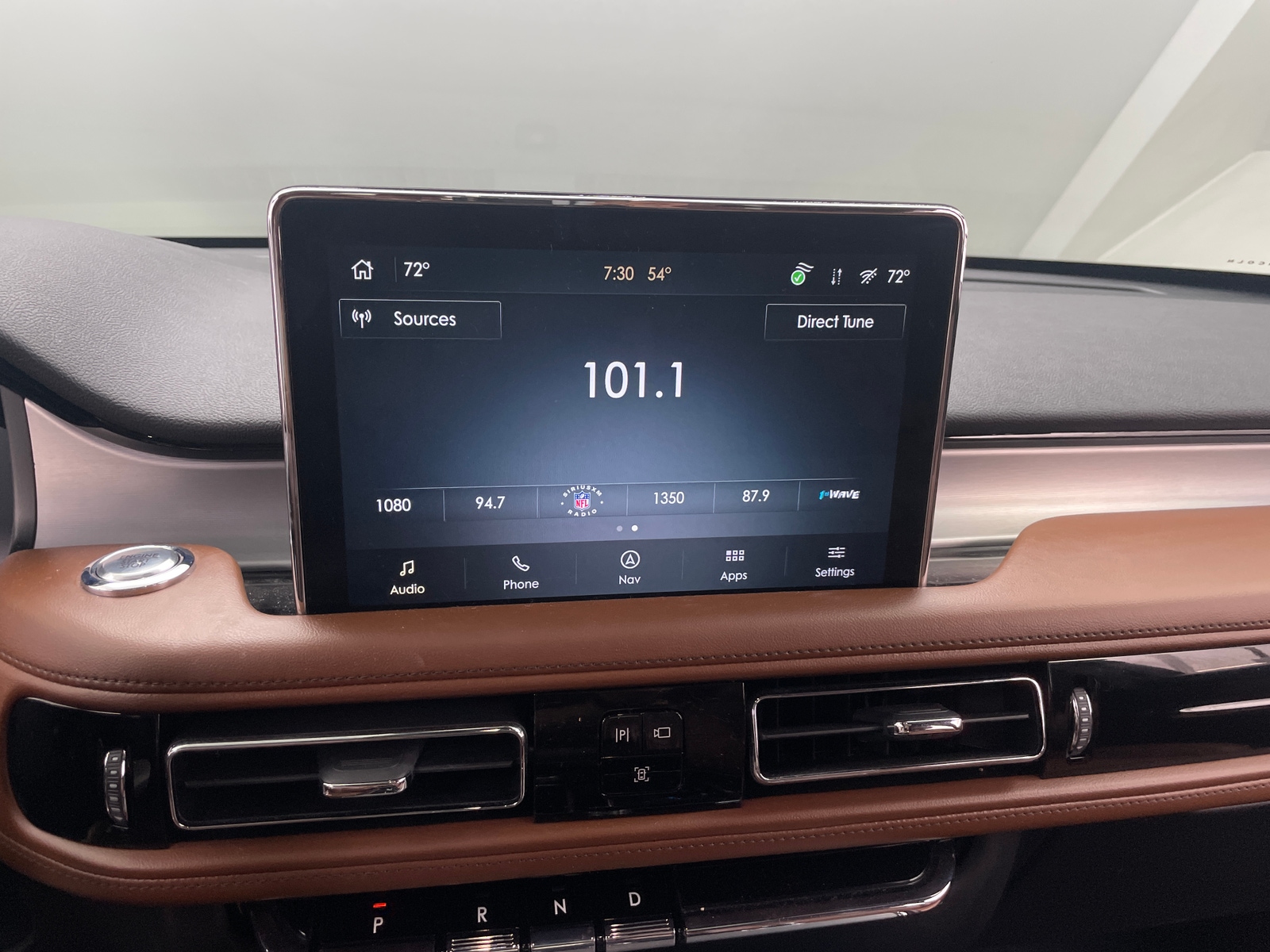 Thumbnail: 2024 Lincoln Aviator - 3