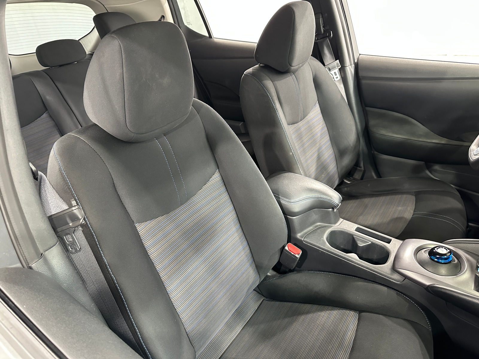 Thumbnail: 2023 Nissan Leaf - 2