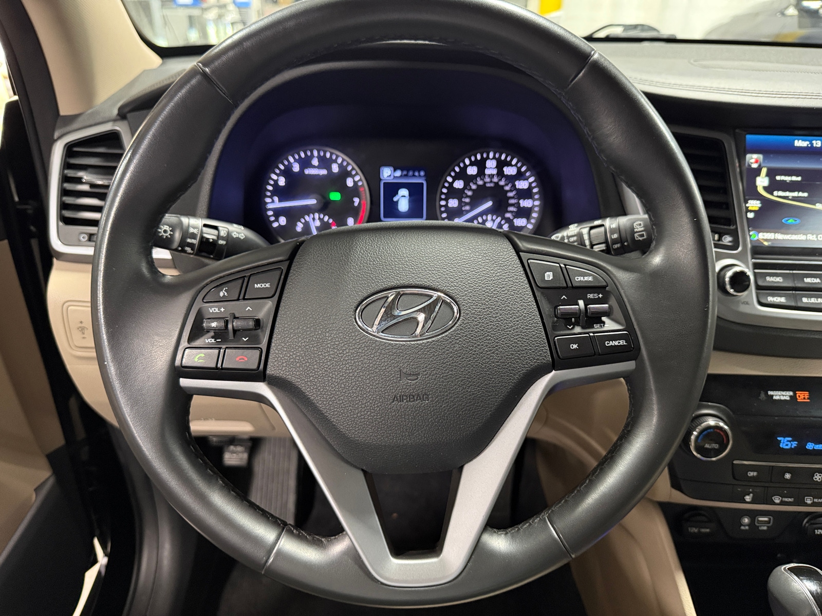 Thumbnail: 2017 Hyundai Tucson - 4