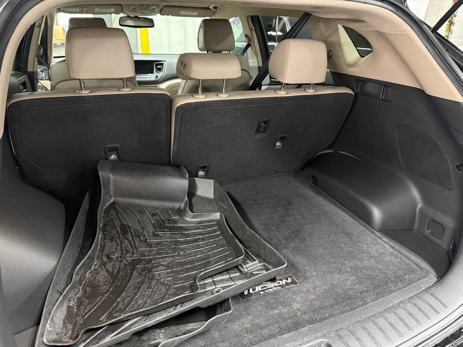 Thumbnail: 2017 Hyundai Tucson - 6