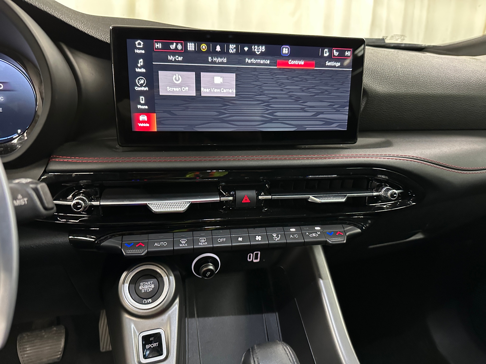 Thumbnail: 2024 Dodge Hornet - 4