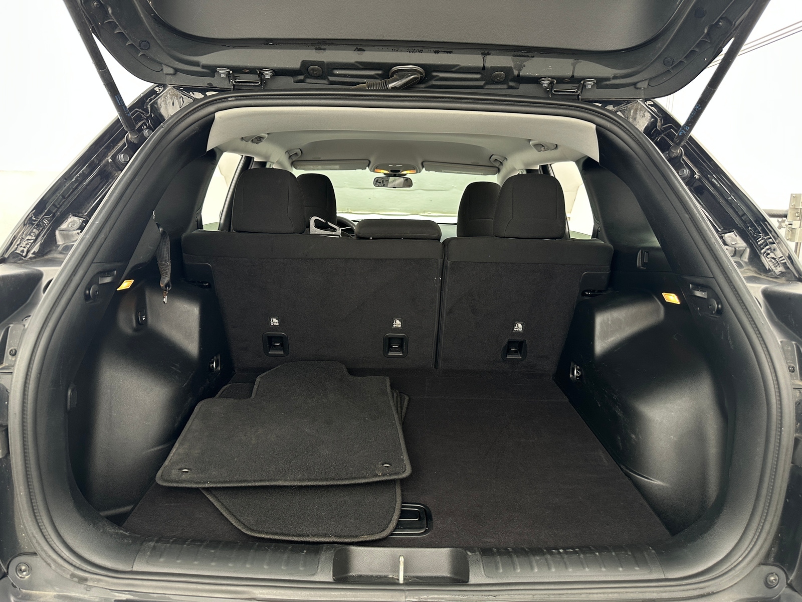 Thumbnail: 2020 Jeep Cherokee - 7