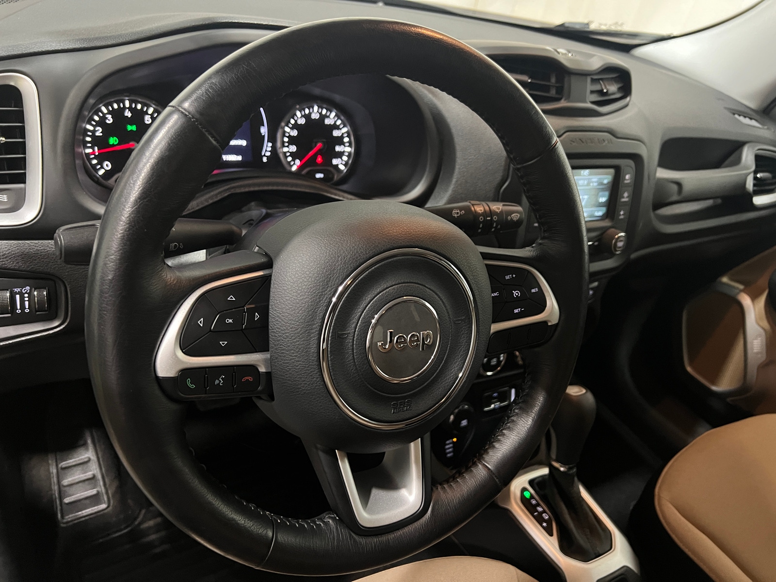 Thumbnail: 2017 Jeep Renegade - 5