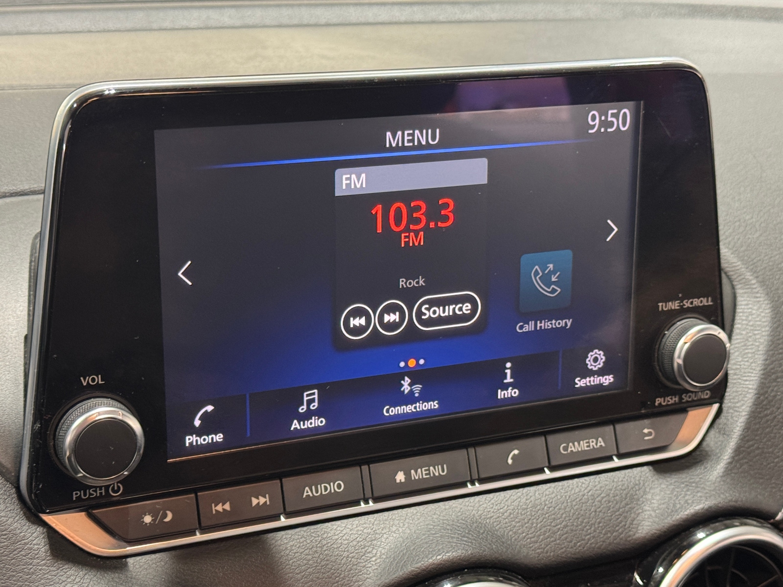 Thumbnail: 2020 Nissan Sentra - 4