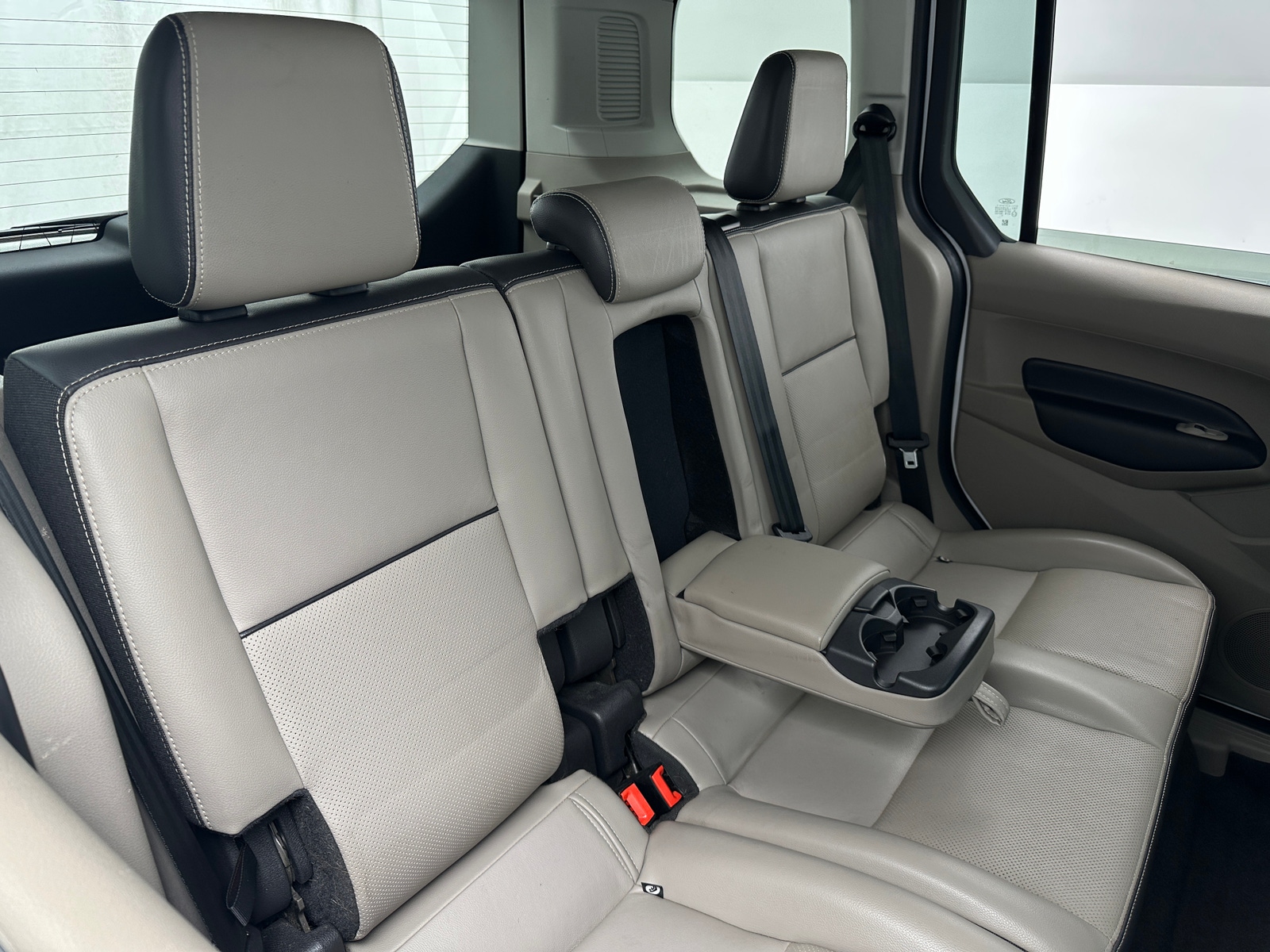 Thumbnail: 2015 Ford Transit Series - 5