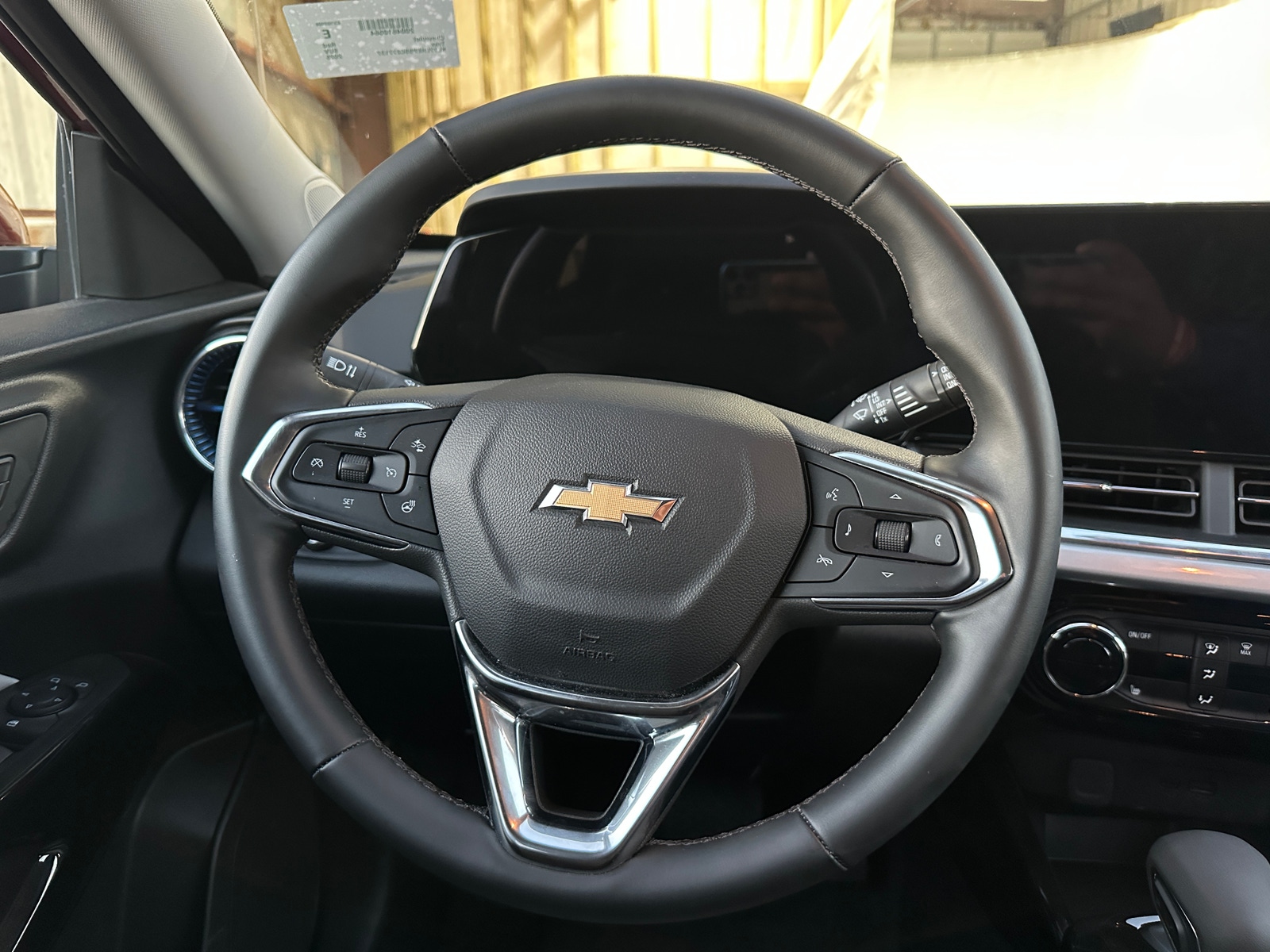 Thumbnail: 2025 Chevrolet Trax - 5