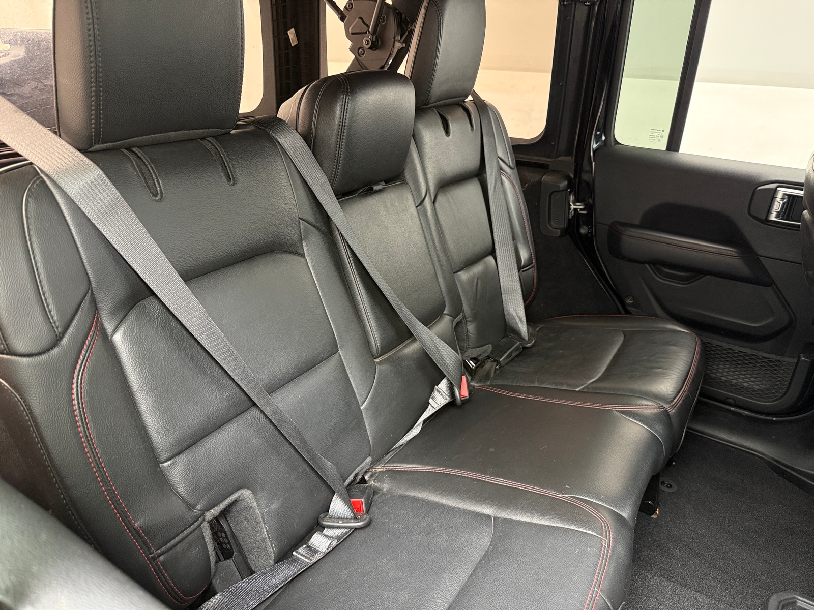 Thumbnail: 2022 Jeep Wrangler - 5