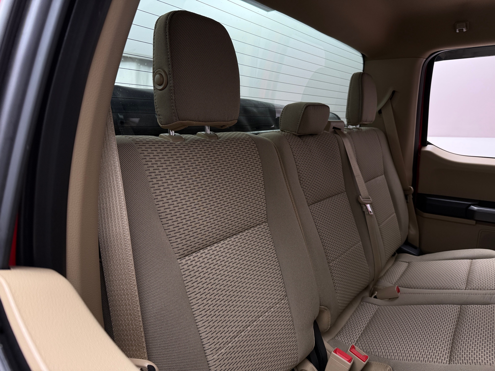 Thumbnail: 2018 Ford Econoline - 6