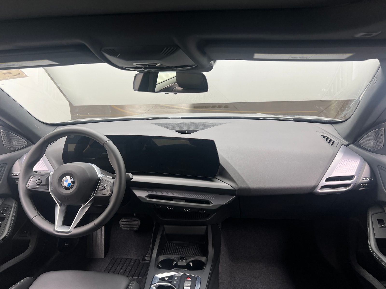 Thumbnail: 2025 BMW 2 Series - 2