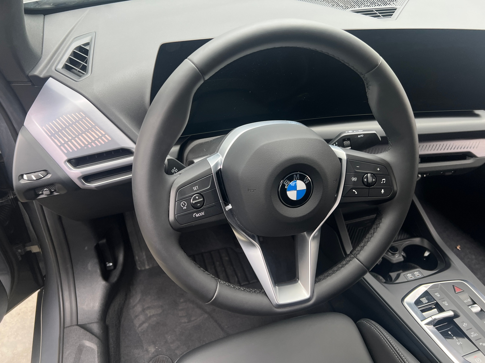 Thumbnail: 2025 BMW 2 Series - 4