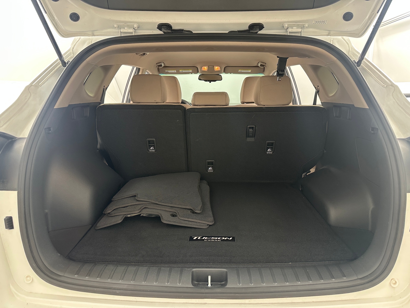 Thumbnail: 2020 Hyundai Tucson - 7