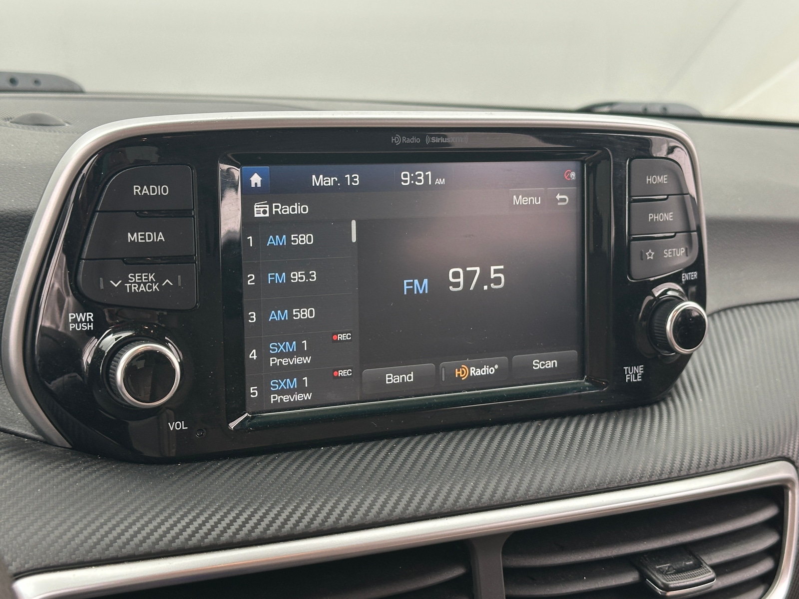 Thumbnail: 2020 Hyundai Tucson - 4