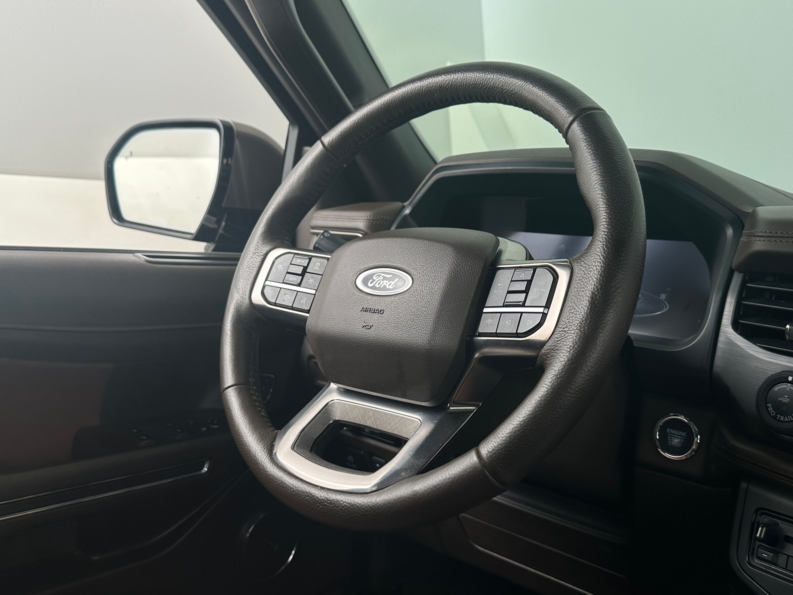 Thumbnail: 2023 Ford Expedition MAX - 4