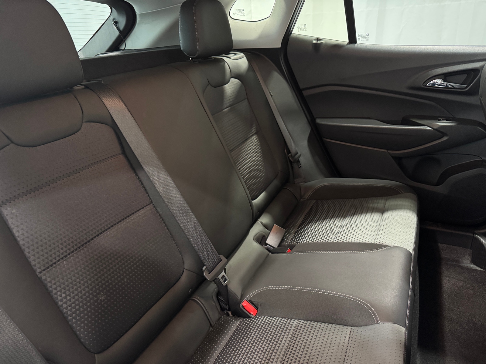 Thumbnail: 2025 Chevrolet Trax - 6