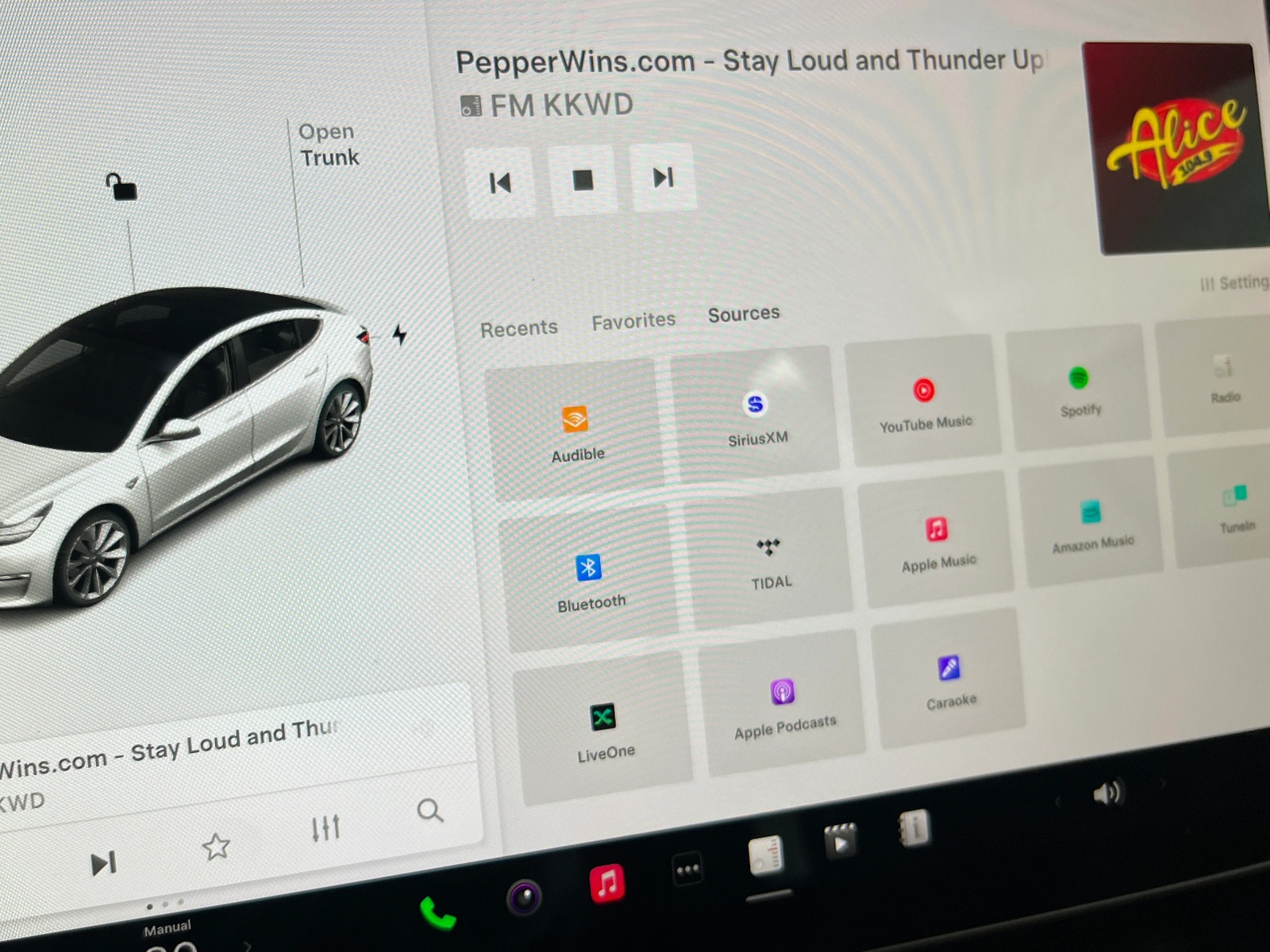 Thumbnail: 2020 Tesla Model 3 - 3