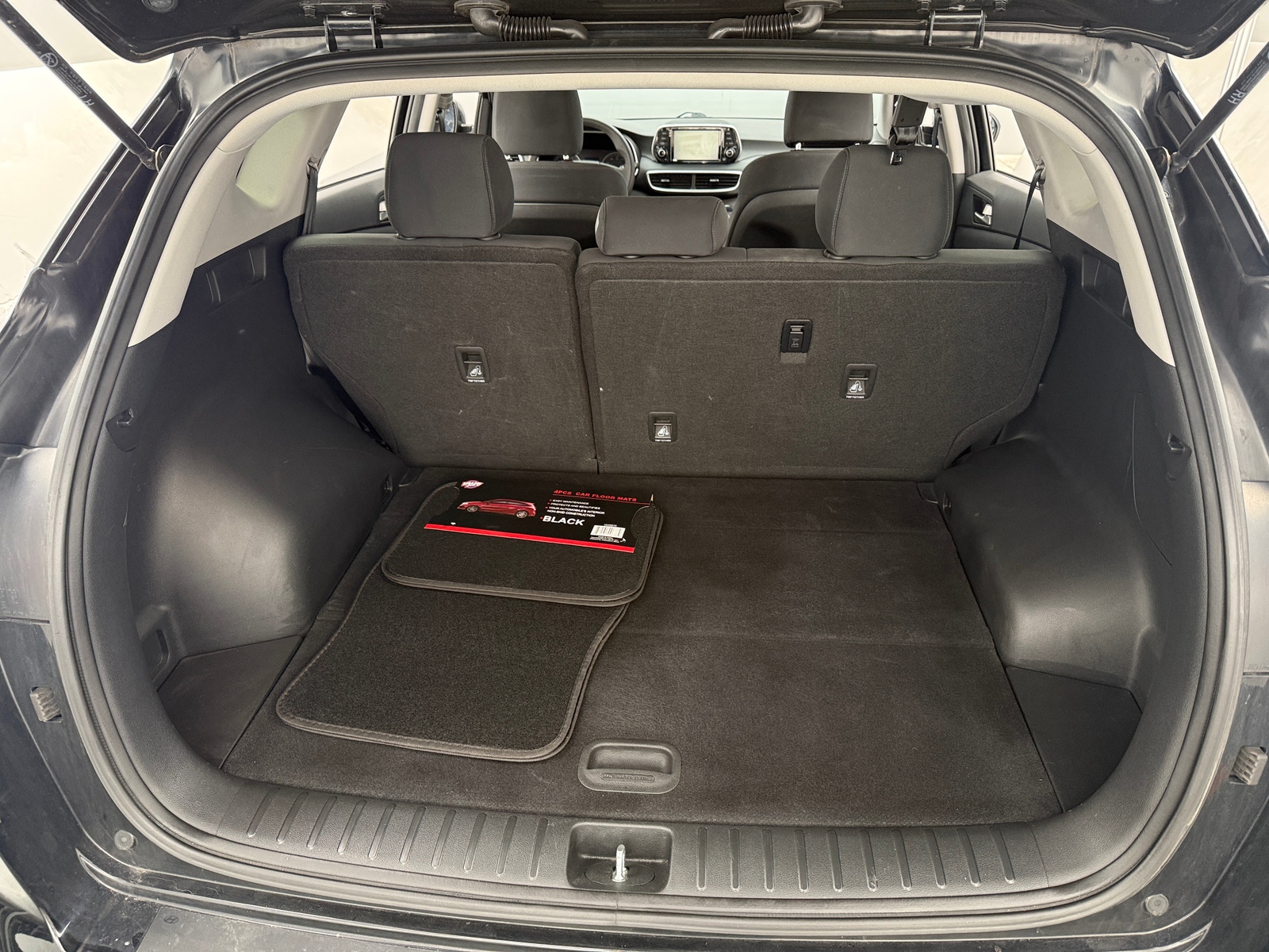 Thumbnail: 2020 Hyundai Tucson - 7