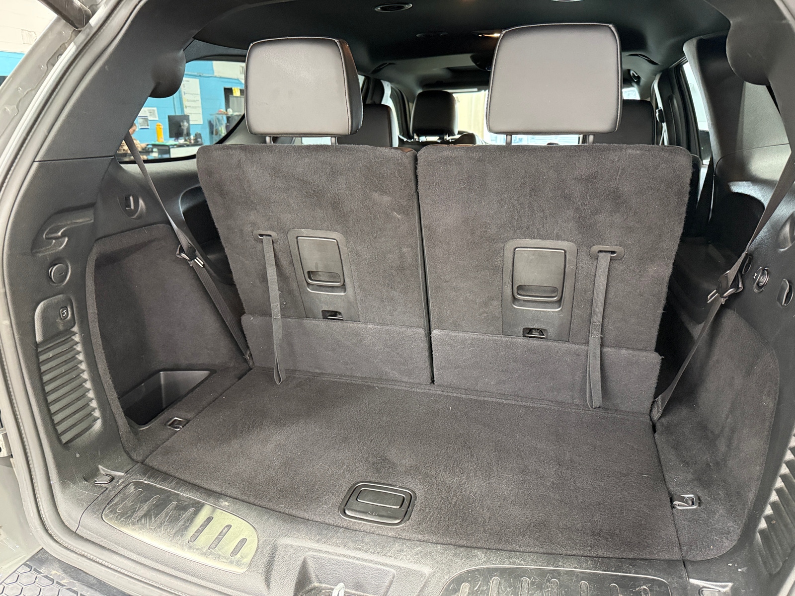 Thumbnail: 2022 Dodge Durango - 6