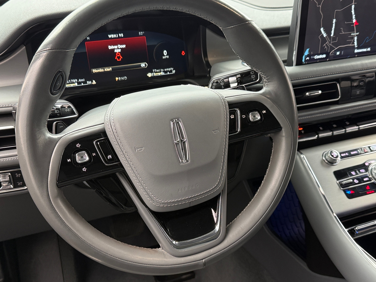 Thumbnail: 2021 Lincoln Aviator - 4