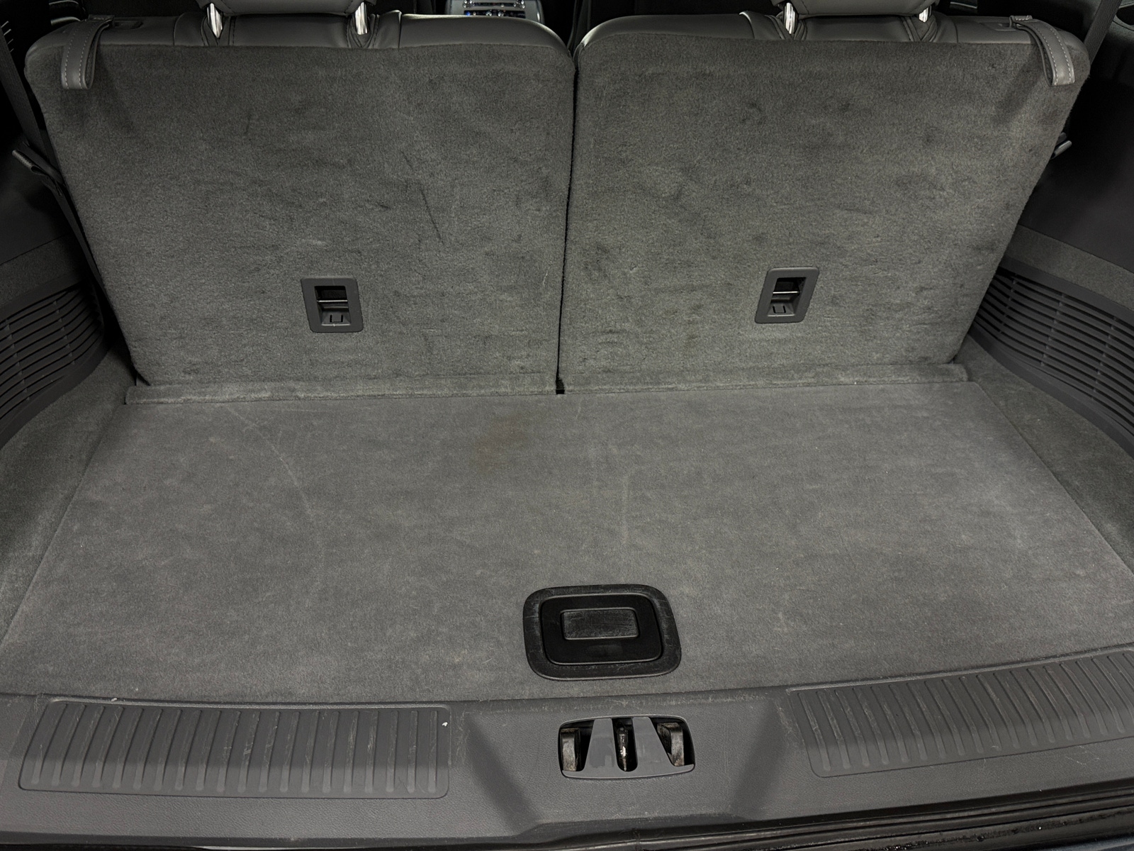 Thumbnail: 2021 Lincoln Aviator - 6