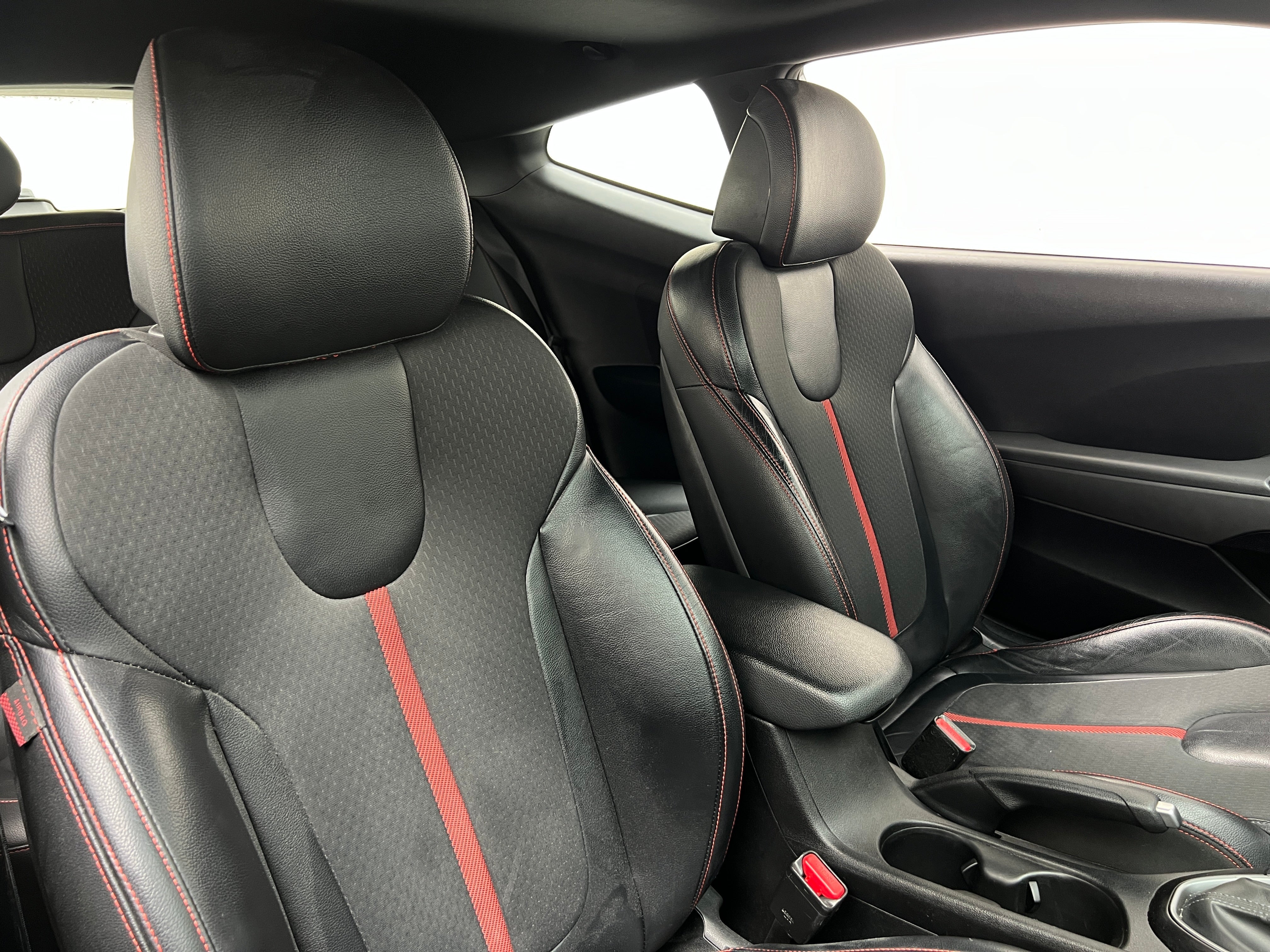 2020 Hyundai Veloster