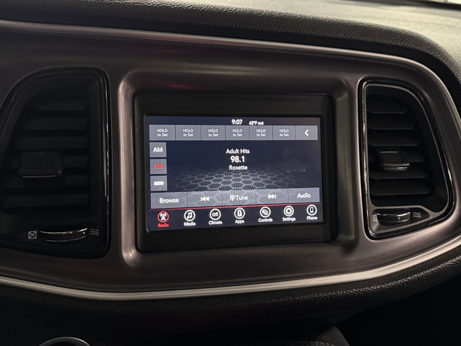 Thumbnail: 2021 Dodge Challenger - 4