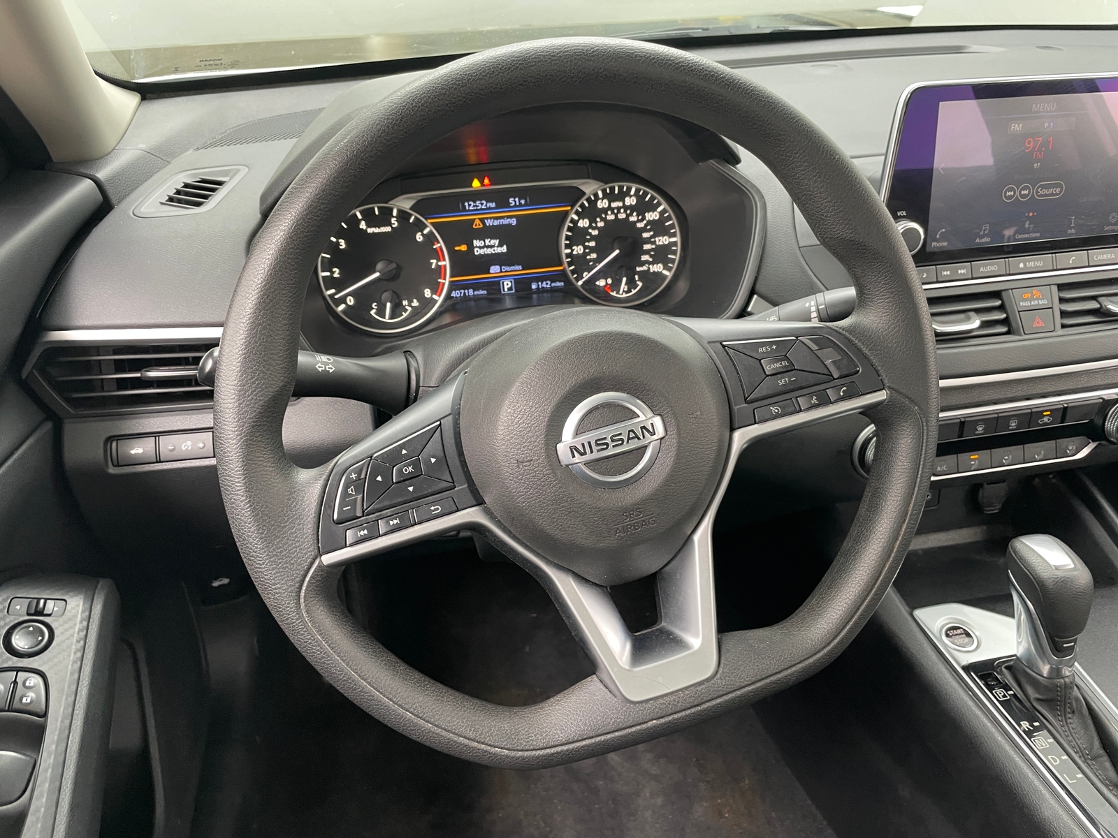 Thumbnail: 2022 Nissan Altima - 5