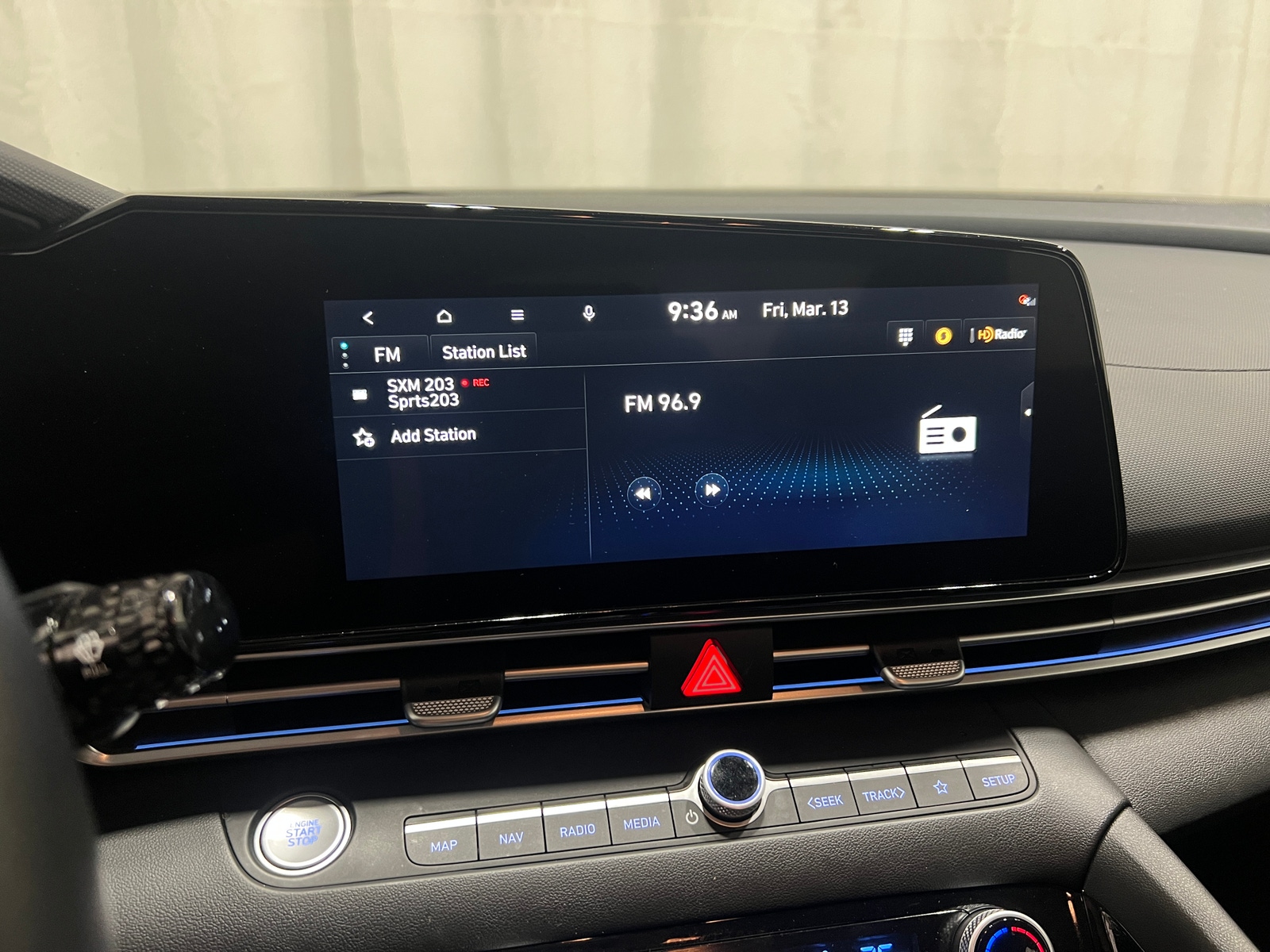 Thumbnail: 2025 Hyundai Elantra - 4