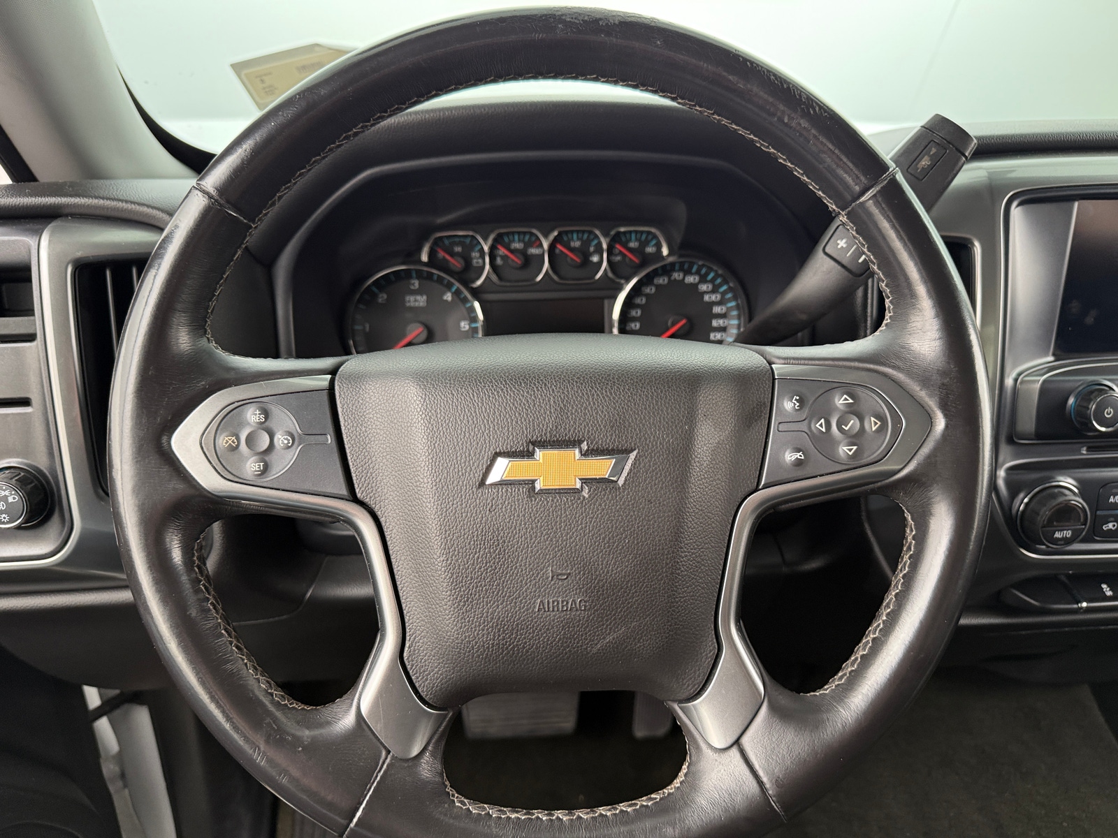 Thumbnail: 2017 Chevrolet Silverado 1500 - 5