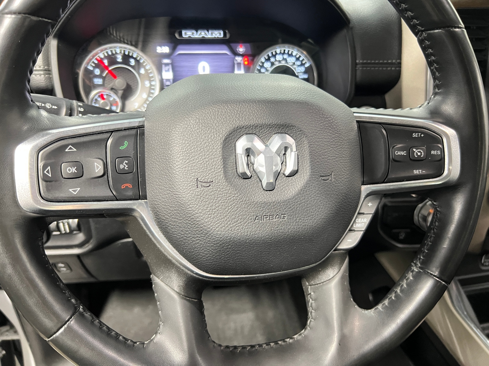 Thumbnail: 2022 RAM 1500 - 4