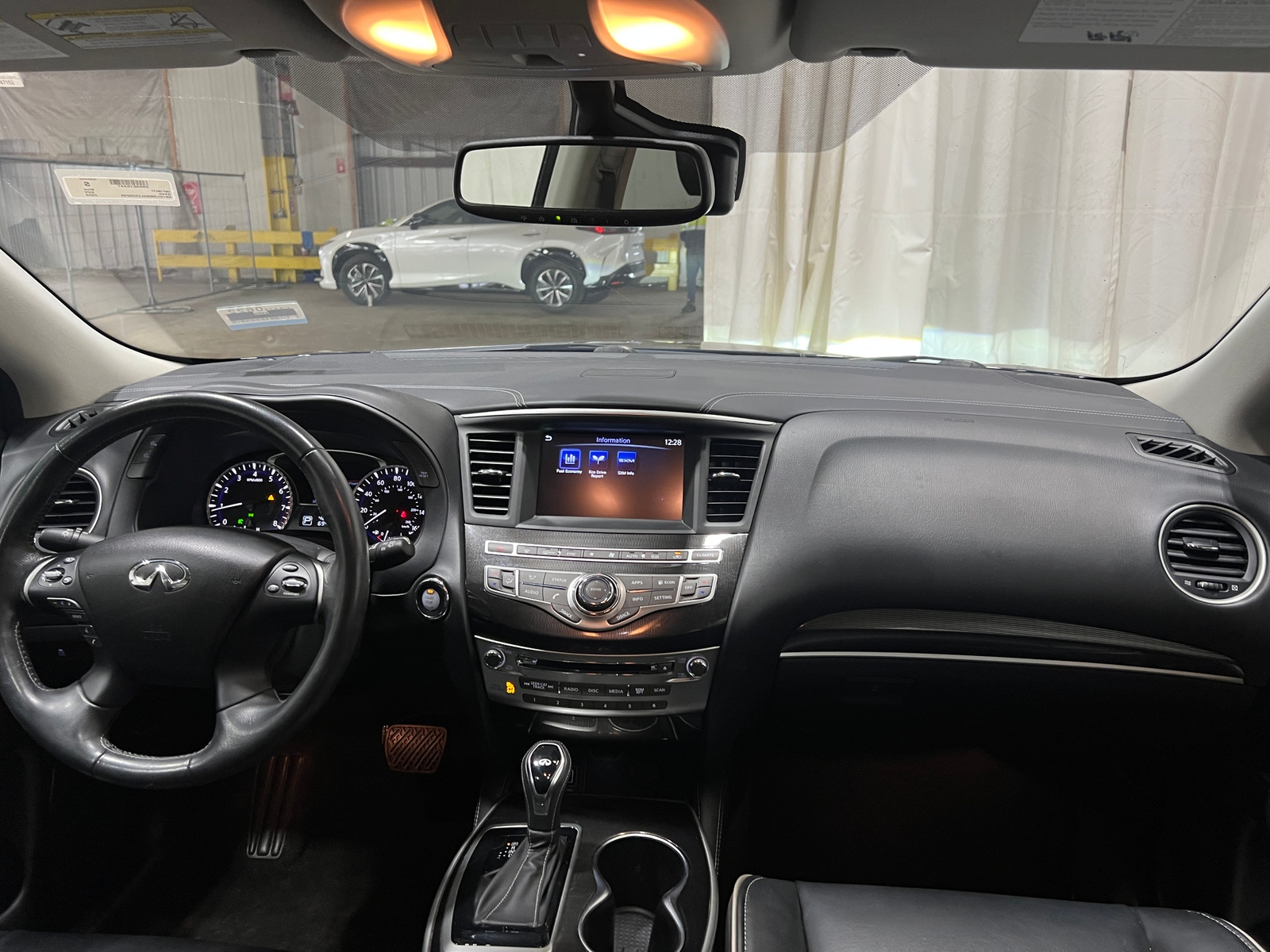 Thumbnail: 2020 INFINITI QX60 - 2