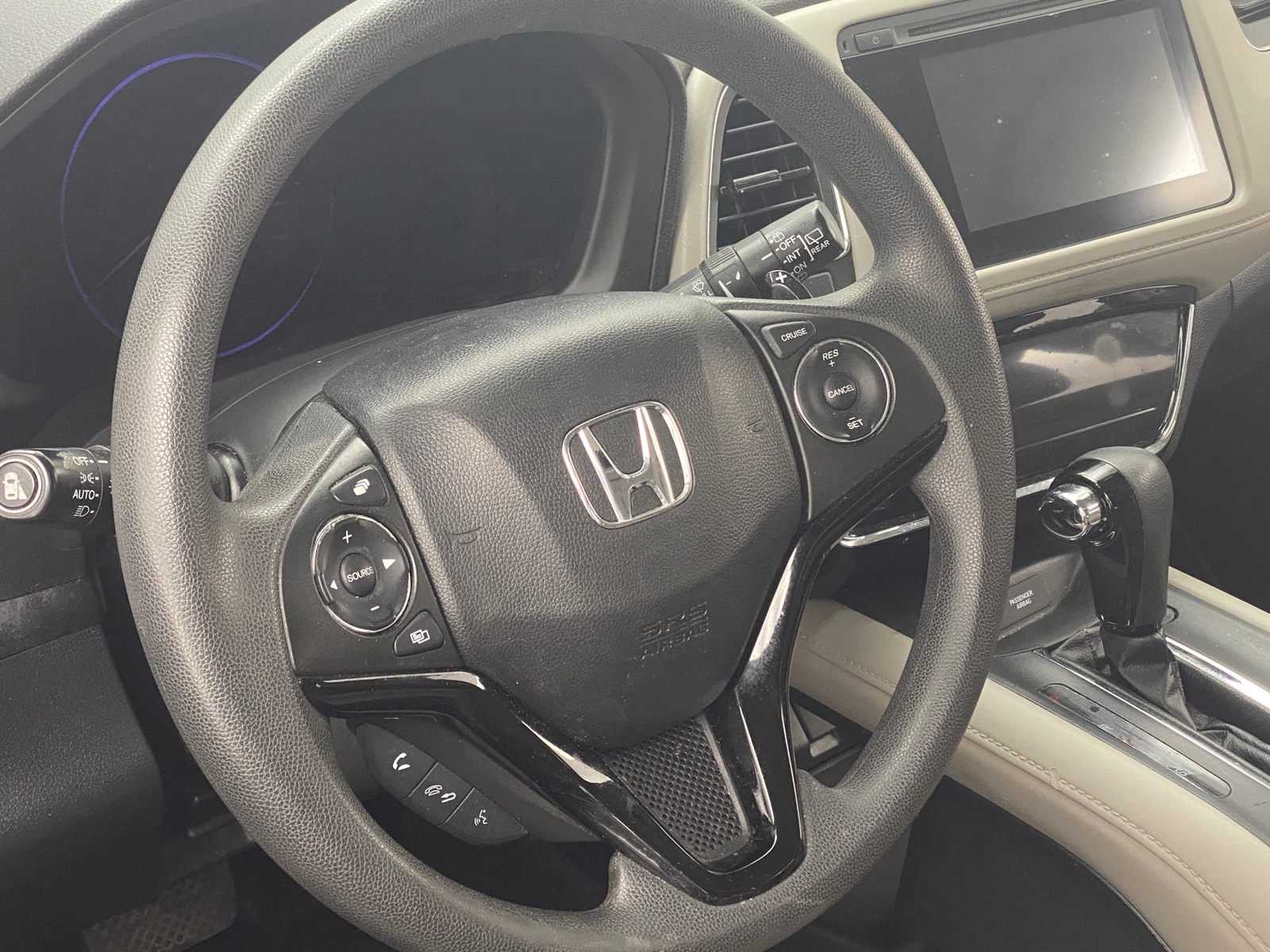 Thumbnail: 2017 Honda HR-V - 5