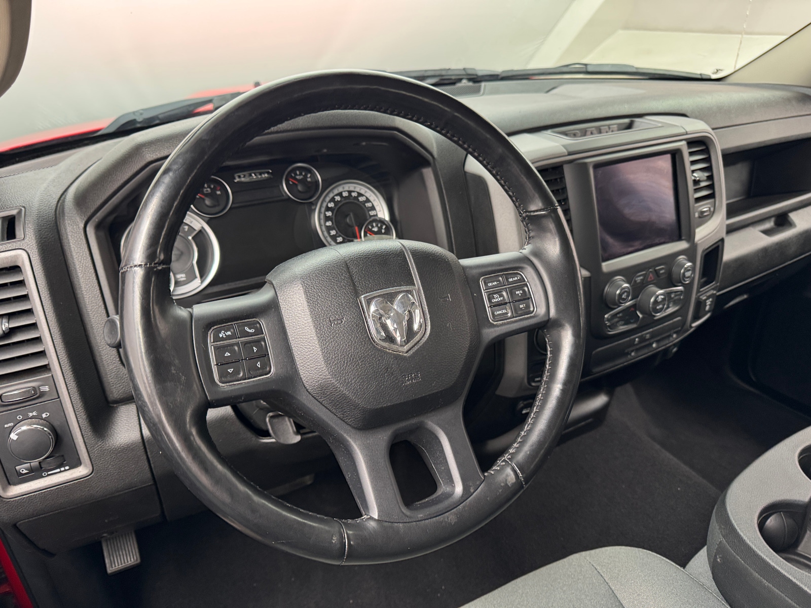 Thumbnail: 2021 RAM 1500 Classic - 5