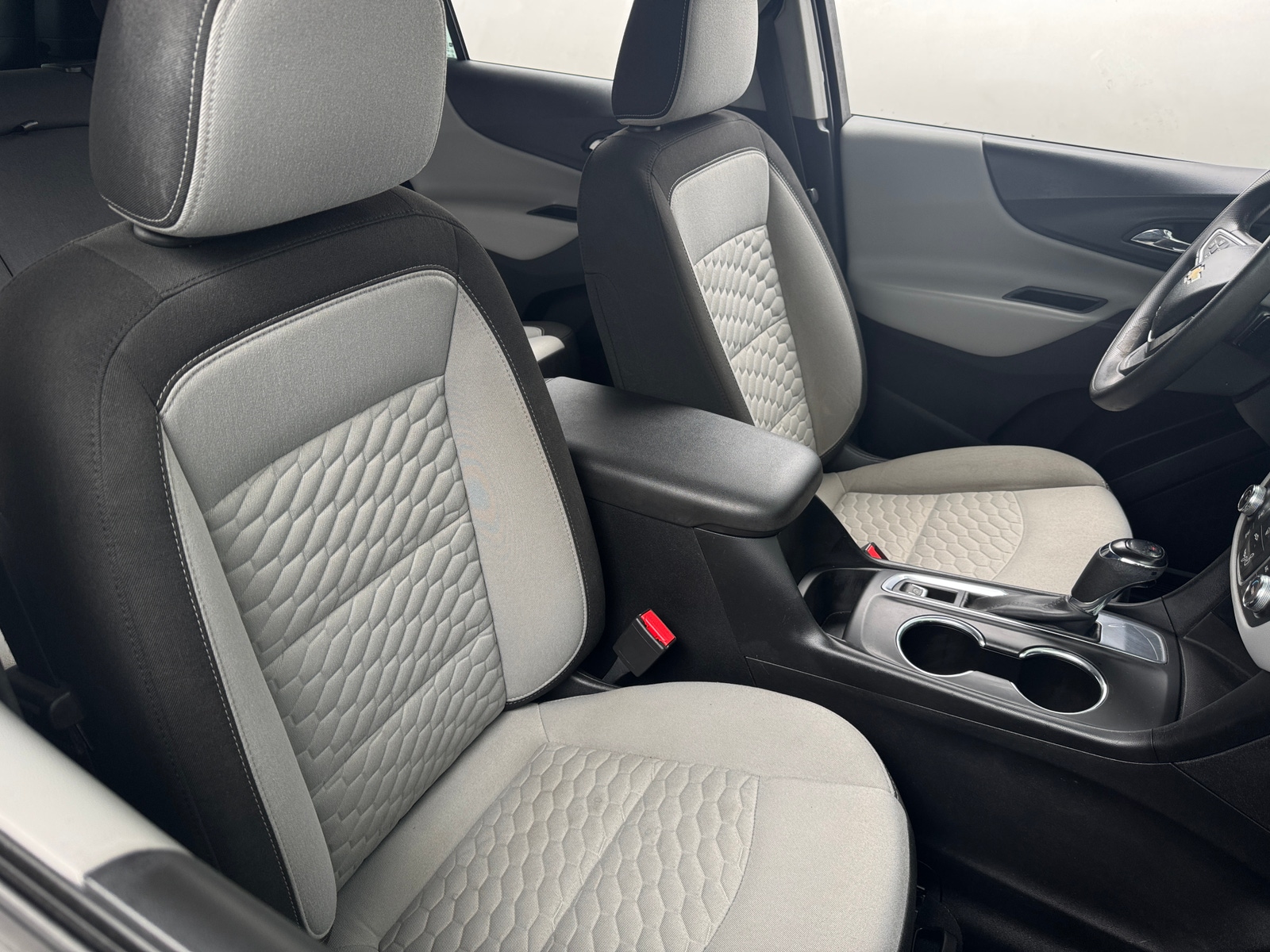 Thumbnail: 2019 Chevrolet Equinox - 2