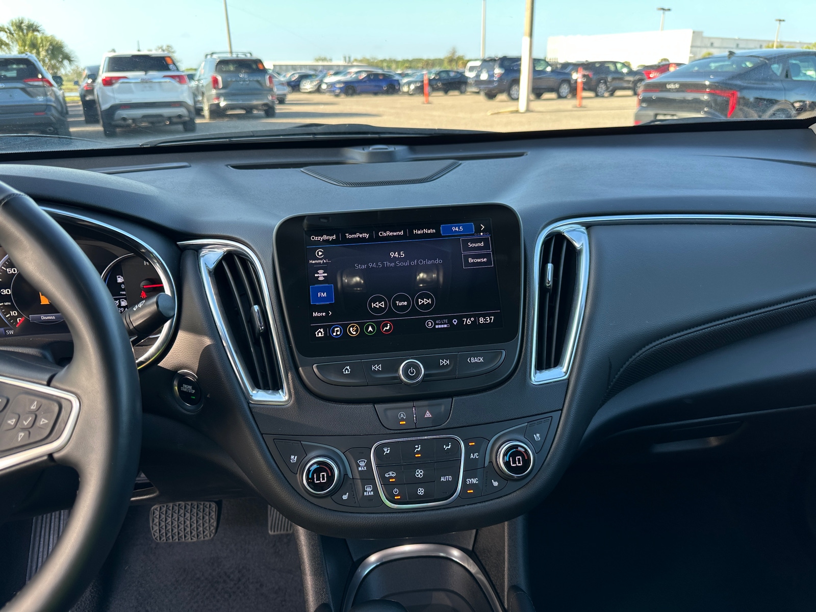 Thumbnail: 2024 Chevrolet Malibu - 3