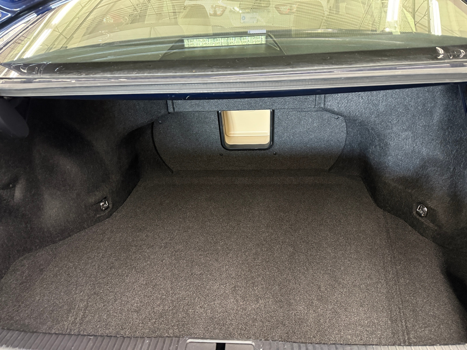 Thumbnail: 2013 Lexus ES - 6