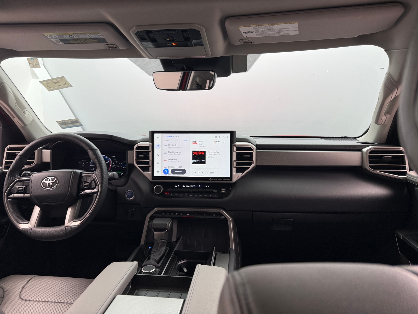 Thumbnail: 2023 Toyota Sequoia - 2