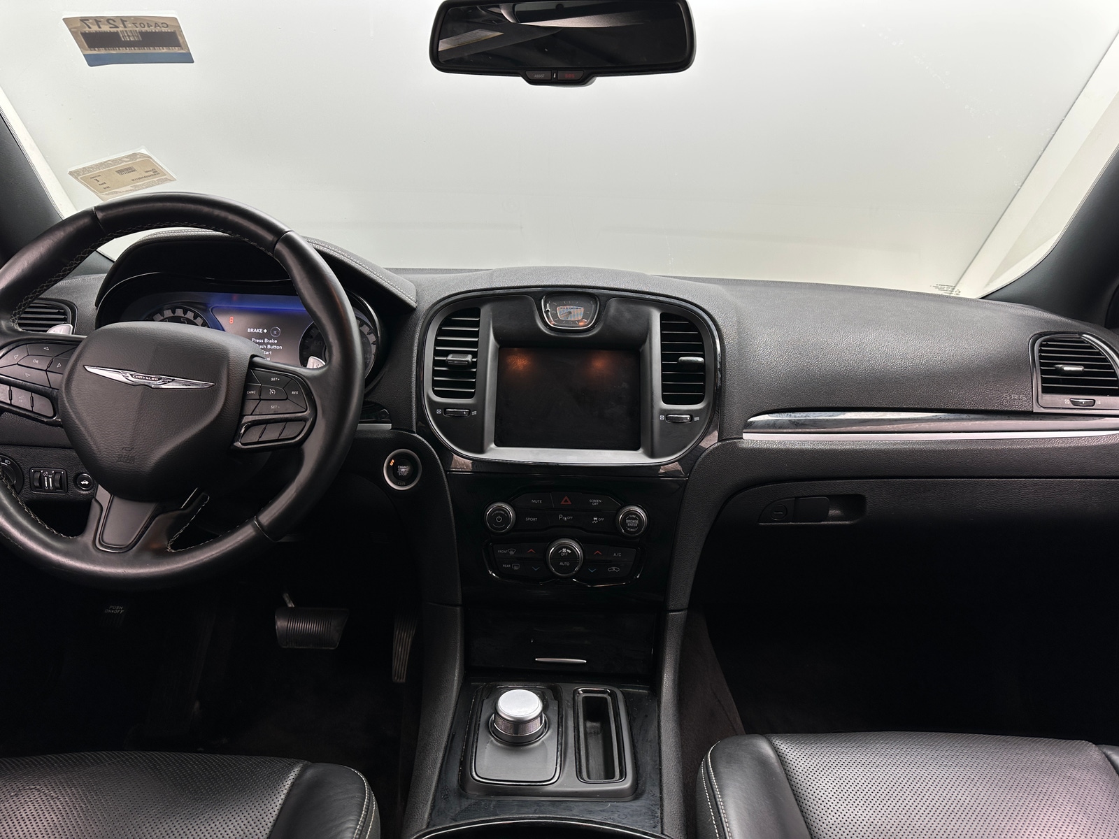 Thumbnail: 2018 Chrysler 300 - 2