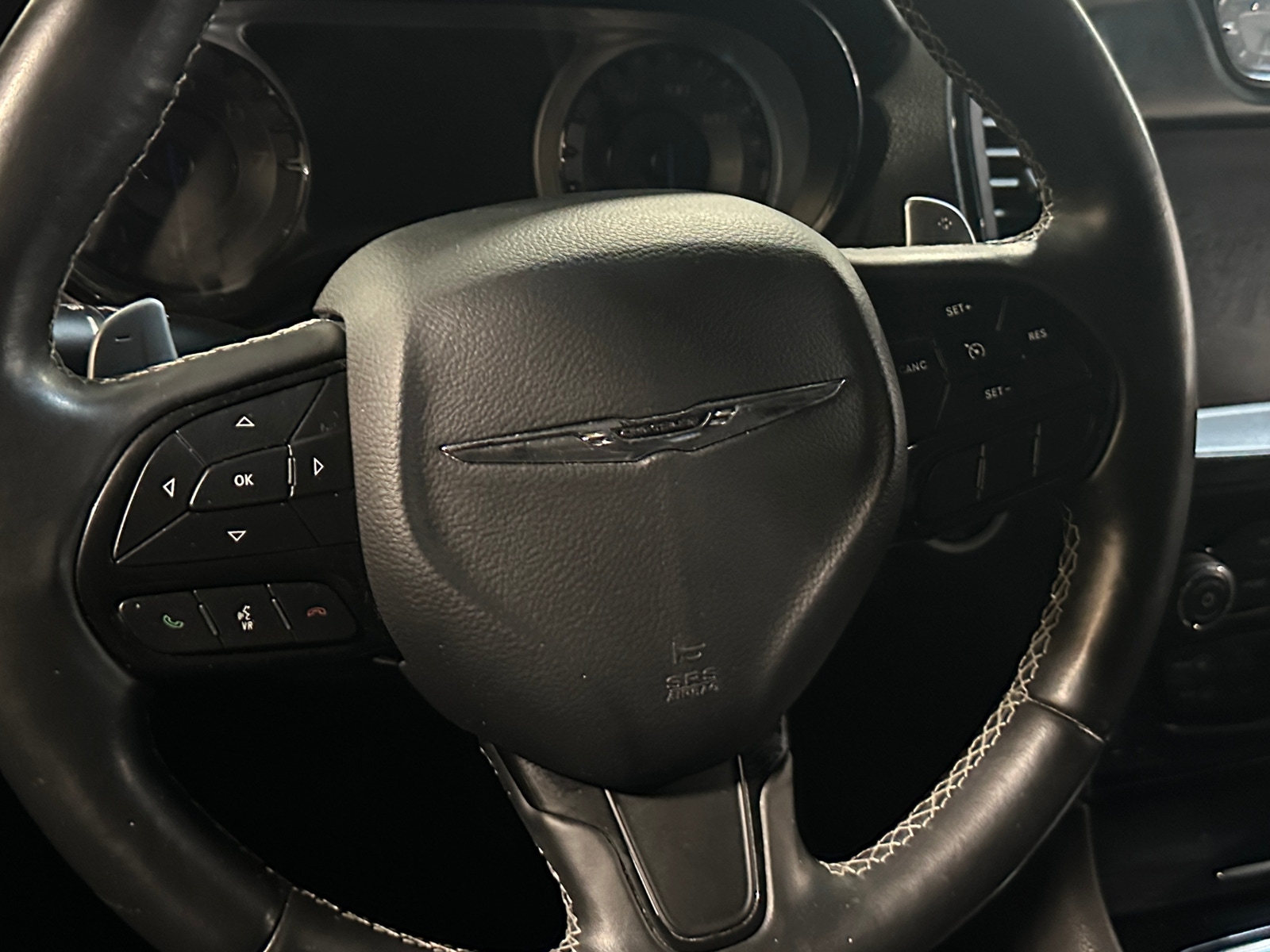 Thumbnail: 2018 Chrysler 300 - 4