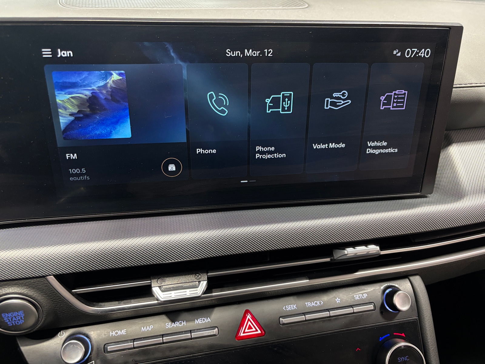 Thumbnail: 2024 Hyundai Sonata - 4