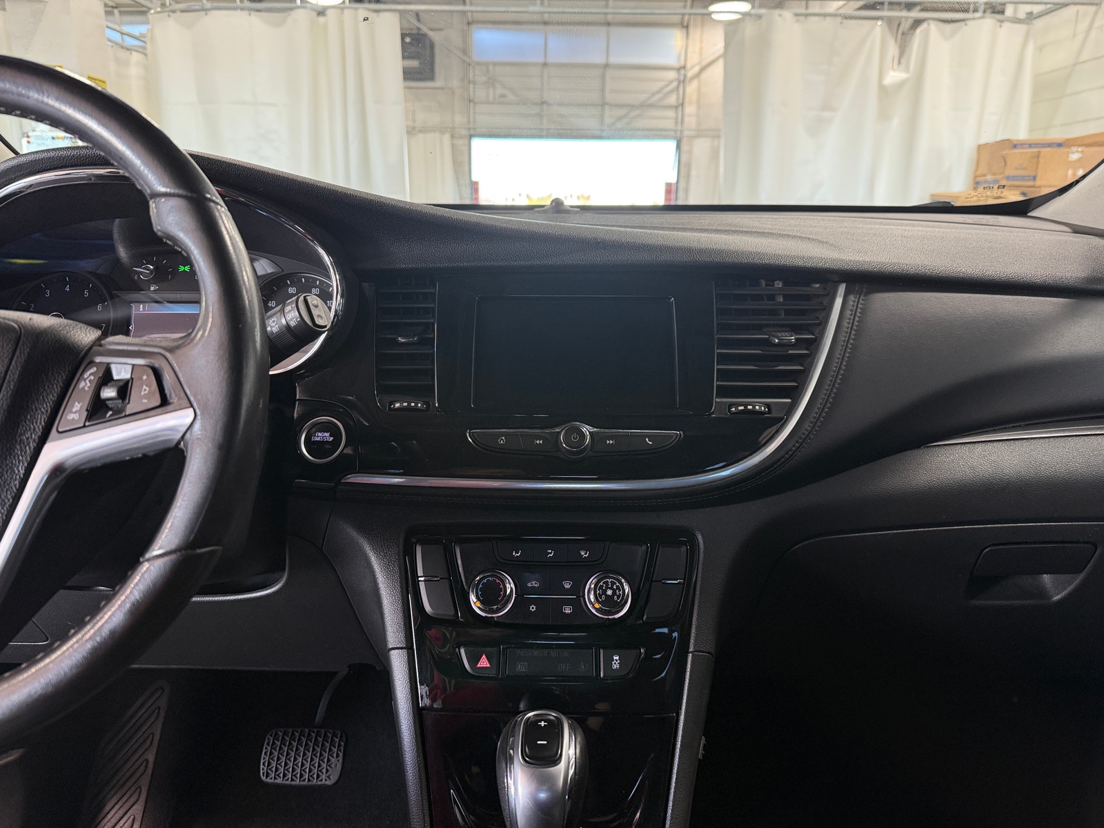 Thumbnail: 2021 Buick Encore - 3