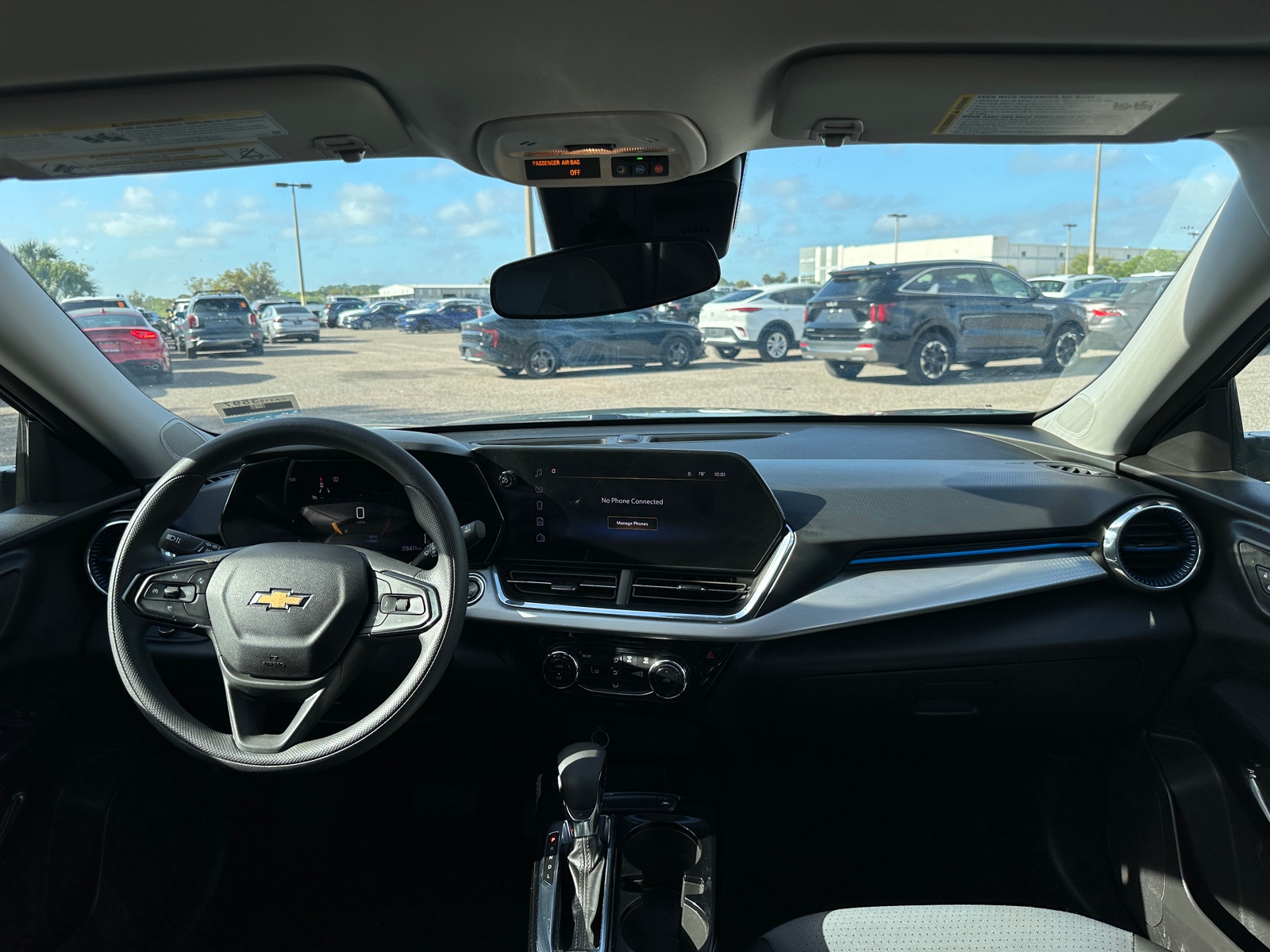 Thumbnail: 2025 Chevrolet Trax - 3