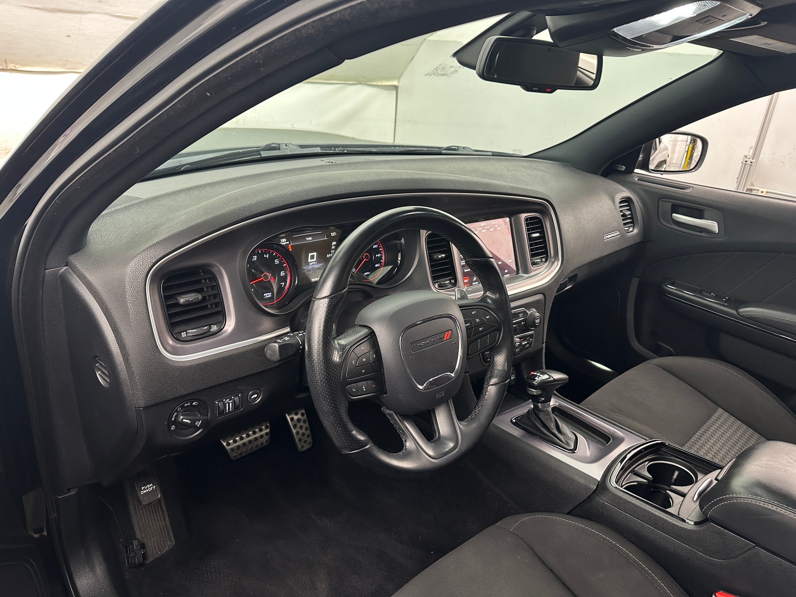 Thumbnail: 2020 Dodge Charger - 3