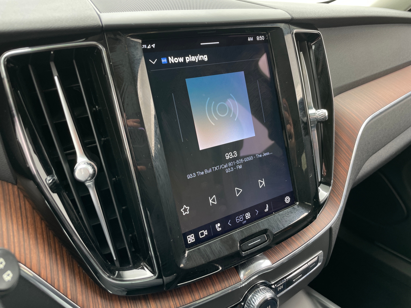 Thumbnail: 2023 Volvo XC60 - 3